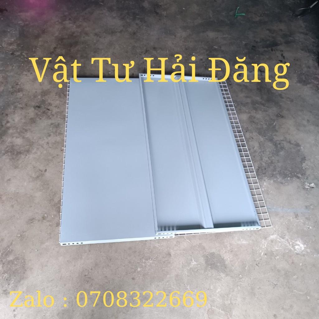 Rộng 50cm x dài 150cm, mâm kệ sắt v lỗ