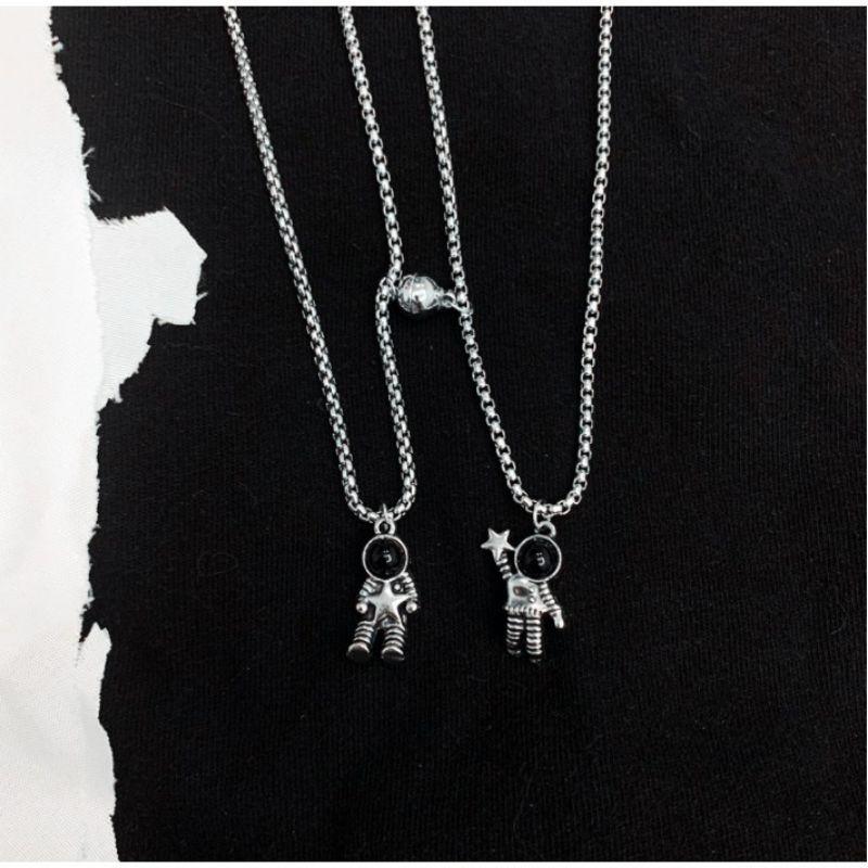 Cặp vòng phi hành gia nam châm