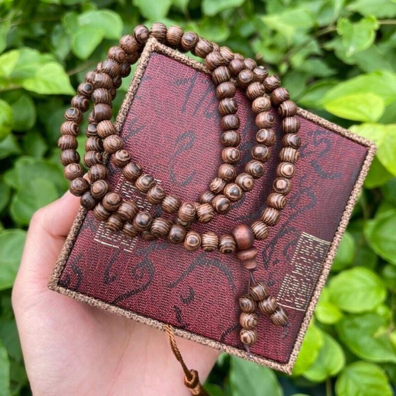 Vòng tay gỗ 108 hạt kèm hộp đẹp
