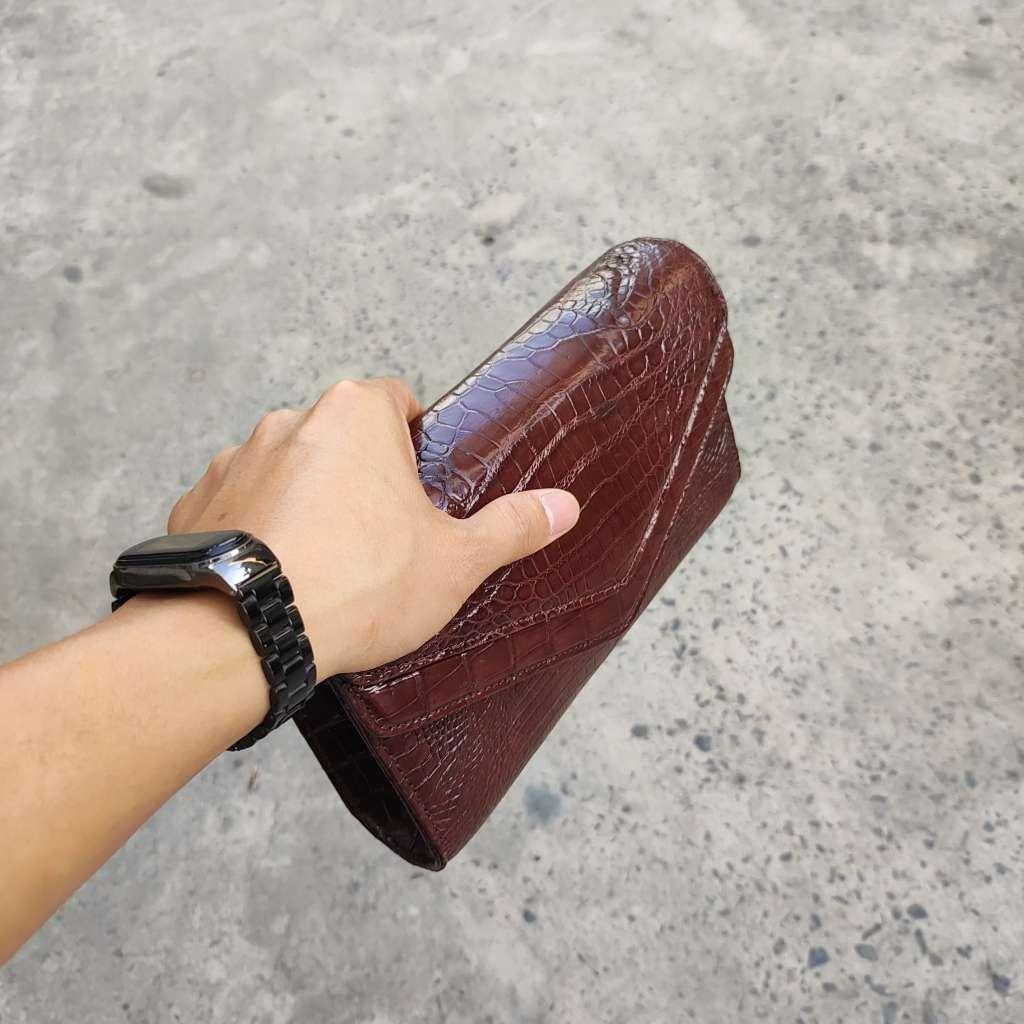 Cầm tay kiêm túi đeo Nữ da bụng cá sấu đẹp mịn màng!
