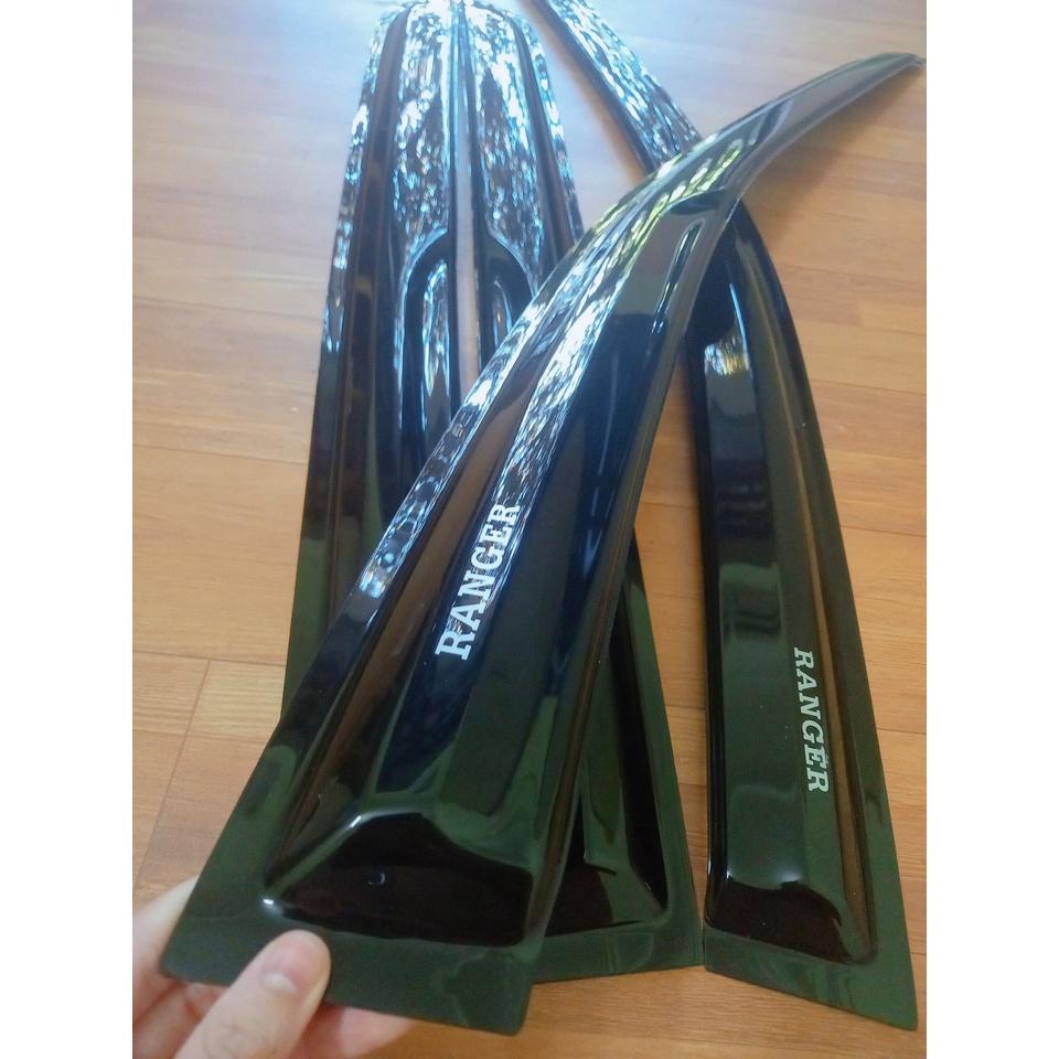 Vè Che Mưa Xe FORD RANGER 2016 - 2022 NHỰA ĐEN DÀY