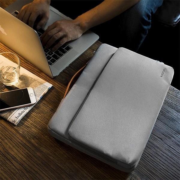 TÚI XÁCH CHỐNG SỐC TOMTOC (USA) BRIEFCASE CHO MACBOOK PRO 15” NEW bảo vệ hoàn hảo chống va đập và trầy xước cho máy tính - HÀNG CHÍNH HÃNG