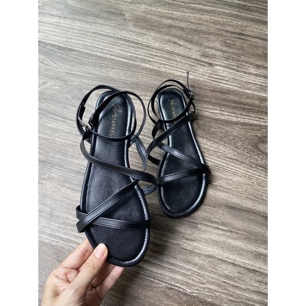 Giày sandal dây đan chéo mới Z