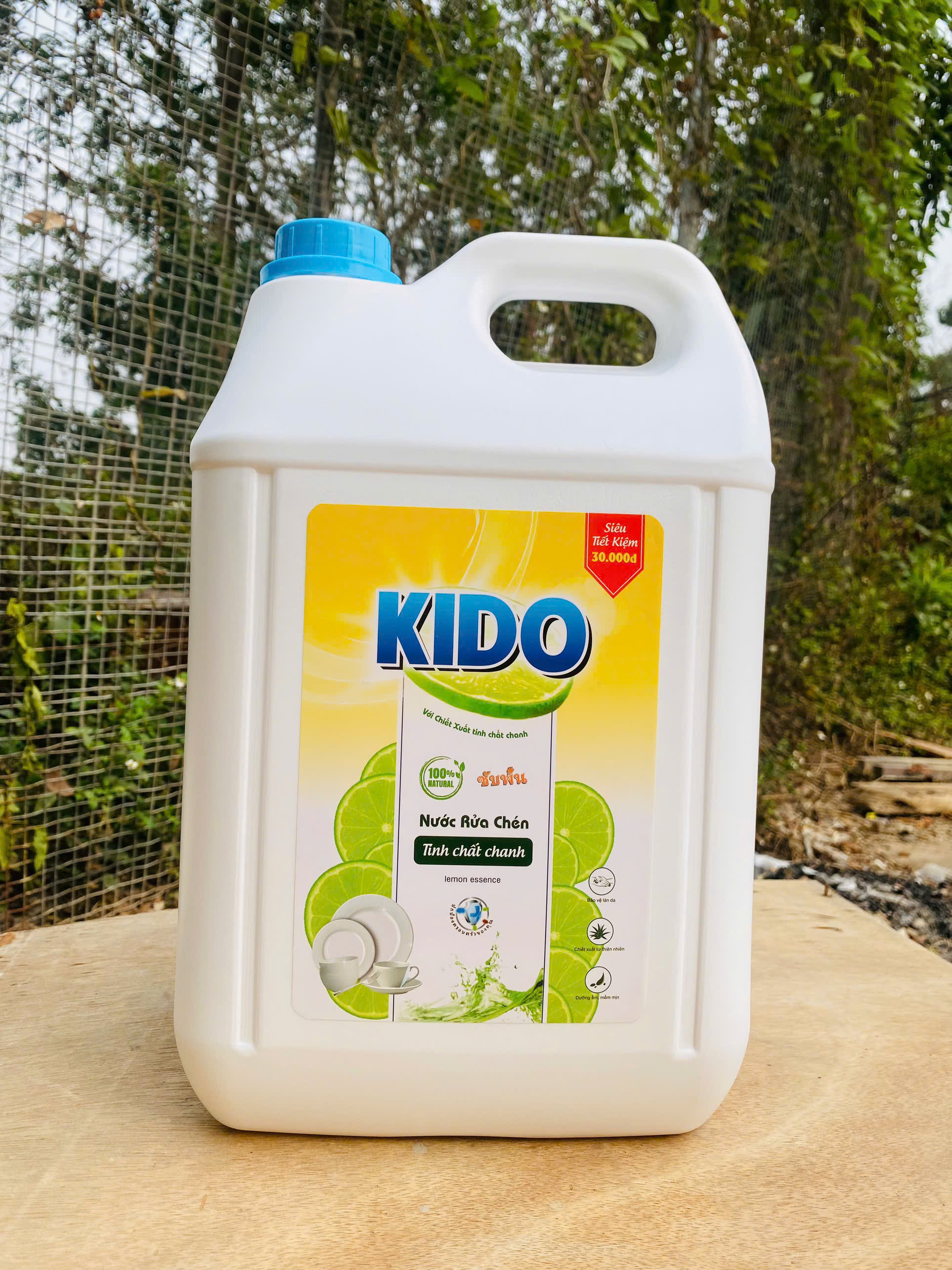Nước Rửa Chén Kido Hương Chanh 10 Lít – Giải Pháp Hoàn Hảo Cho Bữa Ăn Cả Gia Đình