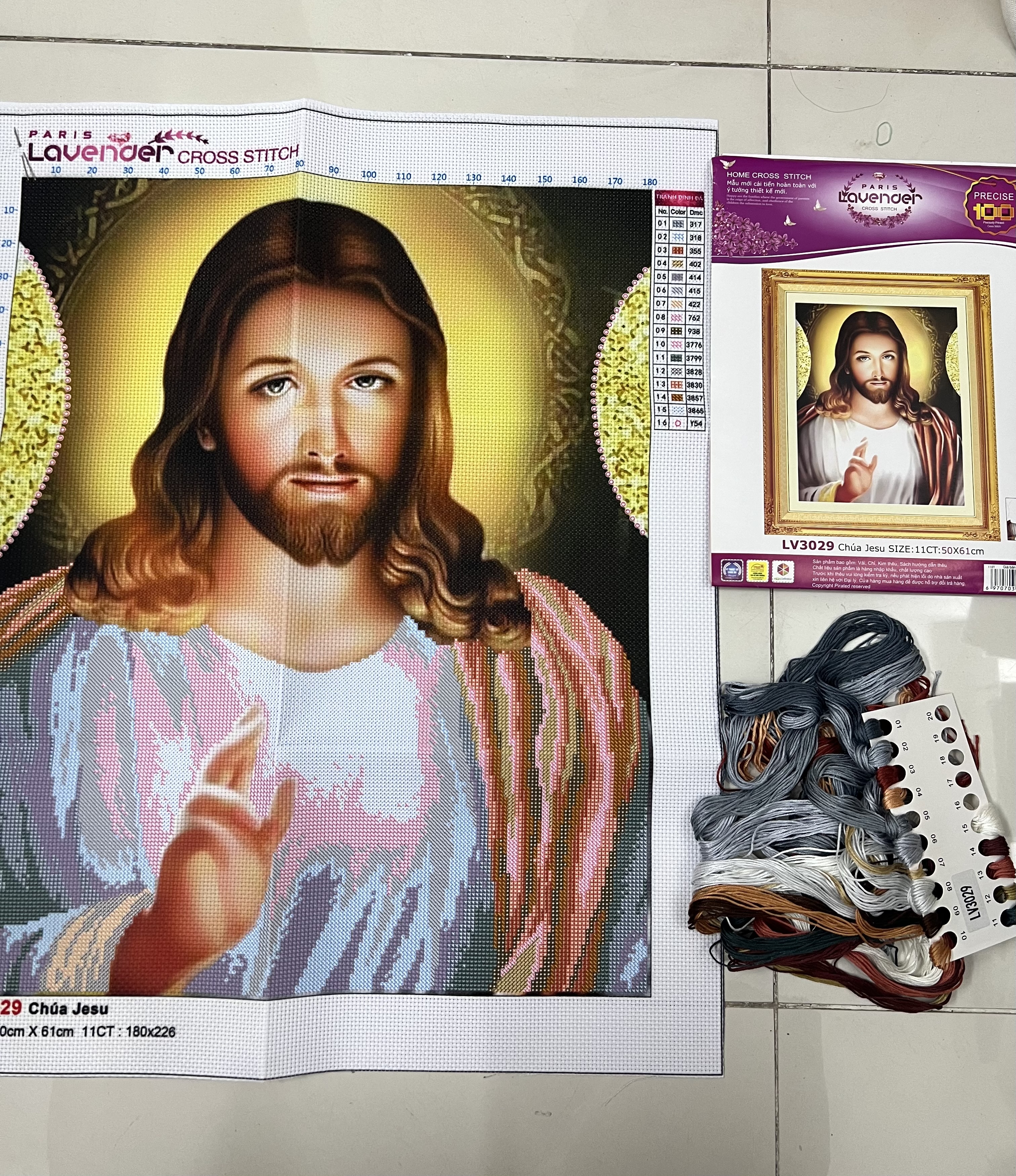 Tranh thêu chữ thập Chúa Jesu LV3029, kích thước 50 x 61 cm