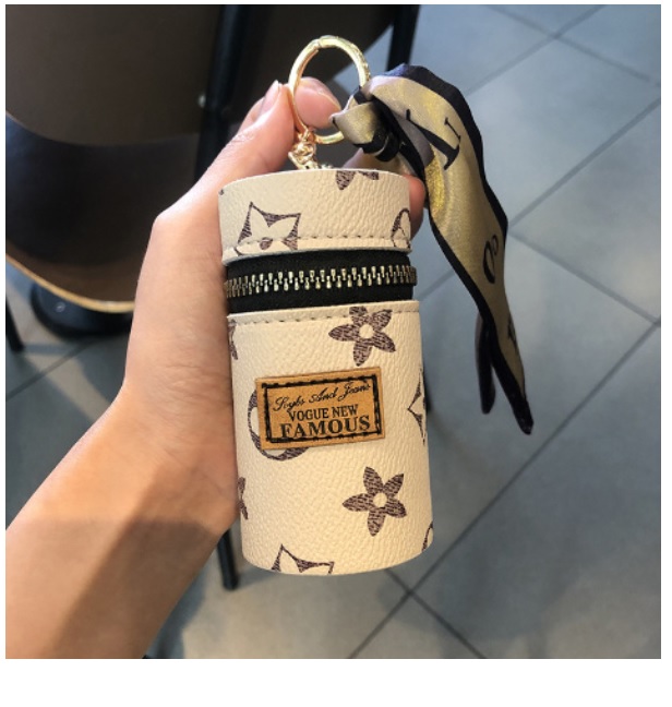Móc Khoá Túi Kèm Khăn