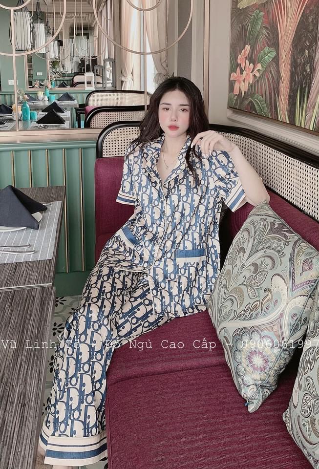 Đồ Mặc Nhà Bộ Pyjama Nữ Qc Mẫu Hot Tay Ngắn Quần Dài Có Túi