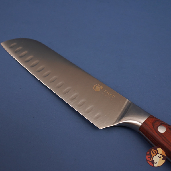 Dao đa năng Chef Studio dáng Santoku Hollow độ dài 17.7cm, chuyên dùng cắt thái thịt cá, rau củ quả