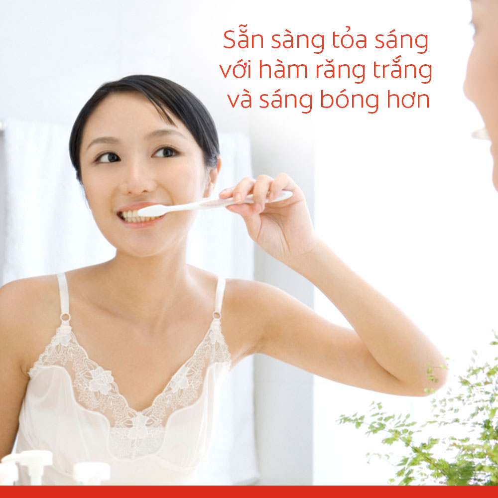 Bộ 4 Kem đánh răng Colgate làm trắng răng &amp; sáng răng 100g kèm bộ 4 kem nhỏ 46g