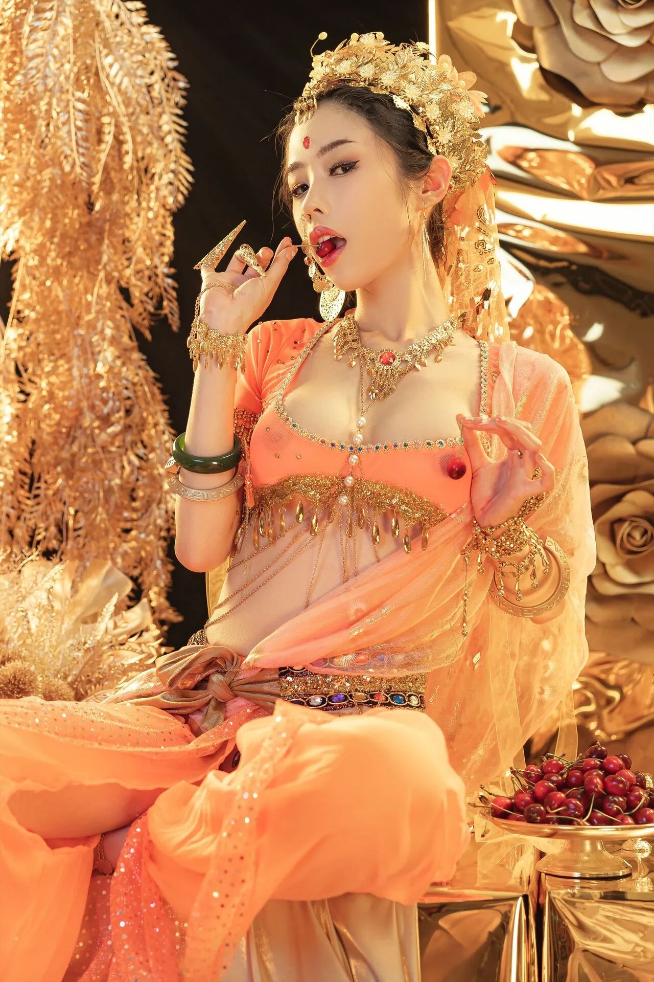 hình cosplay chapter 128 147