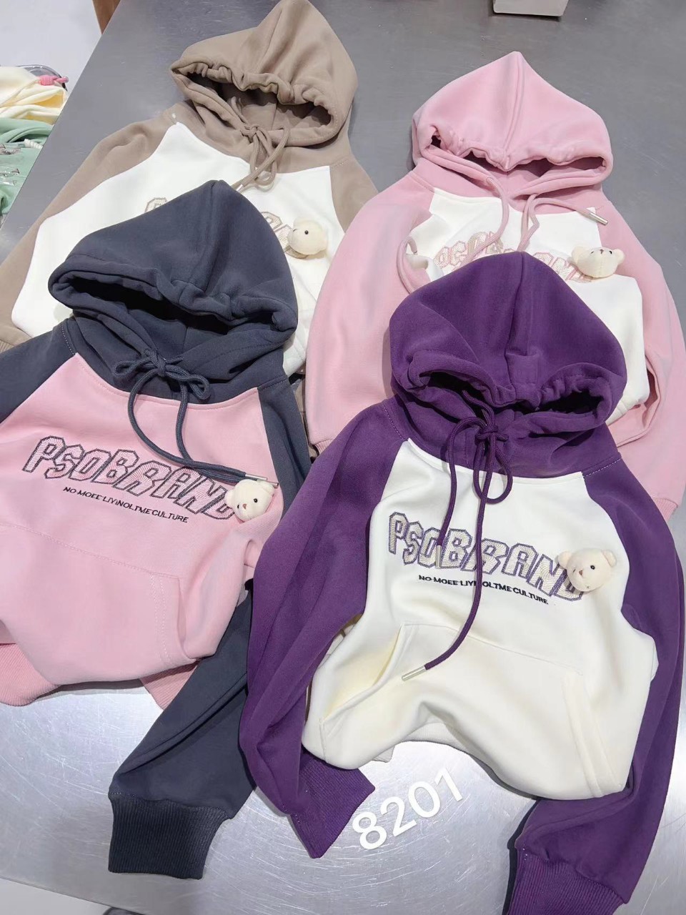 Áo nỉ cho bé có mũ, Áo Hoodie bé gái 4-10 tuổi in hình bé gái và chữ chất liệu nỉ da cá cao cấp kiểu dáng thời trang