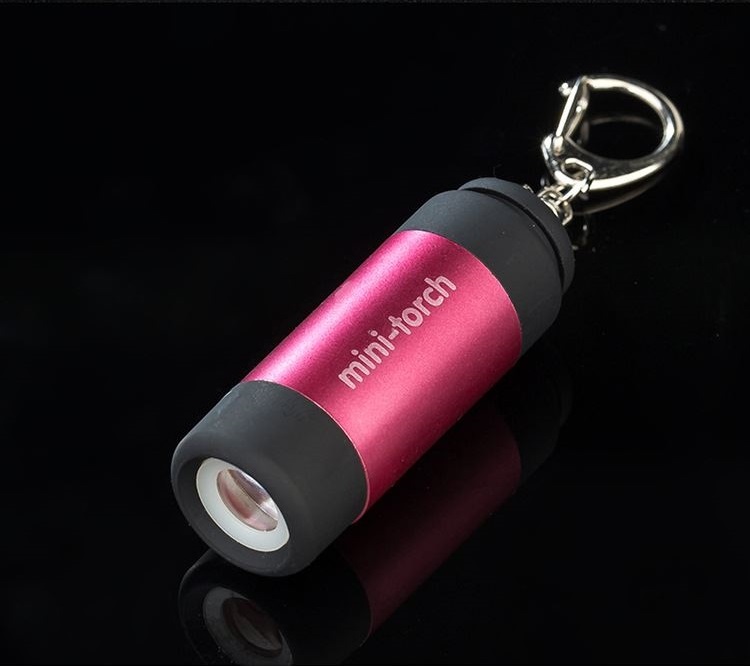 Móc khóa trang trí decal kiêm đèn pin mini cao cấp