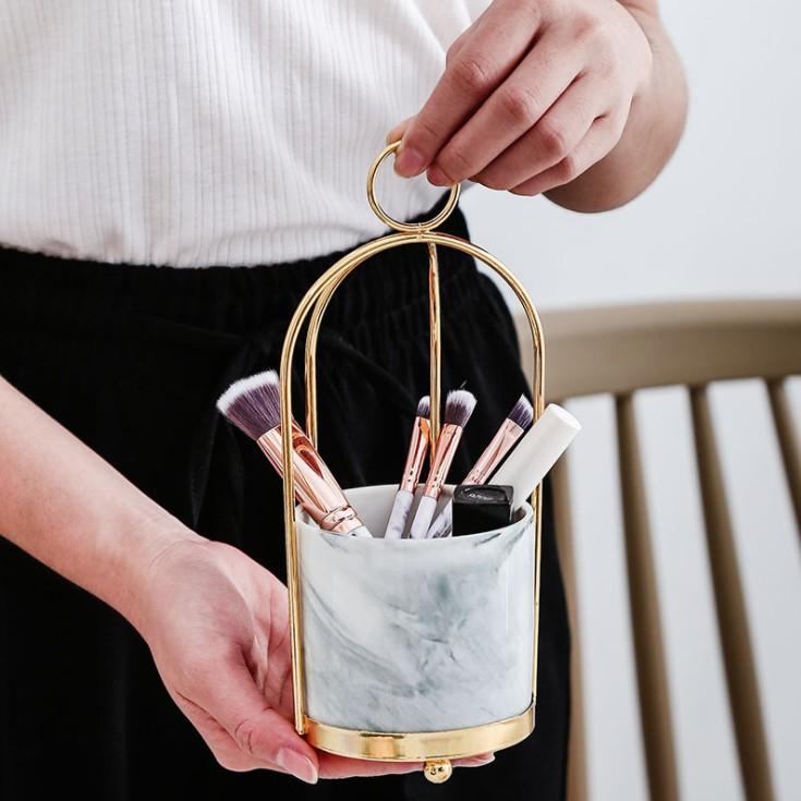 Lọ có quai xách trang trí để bàn ăn bàn làm việc LOTTA