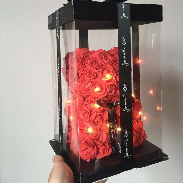 Gấu hoa  full hộp + đèn siêu đáng yêu cho Crush