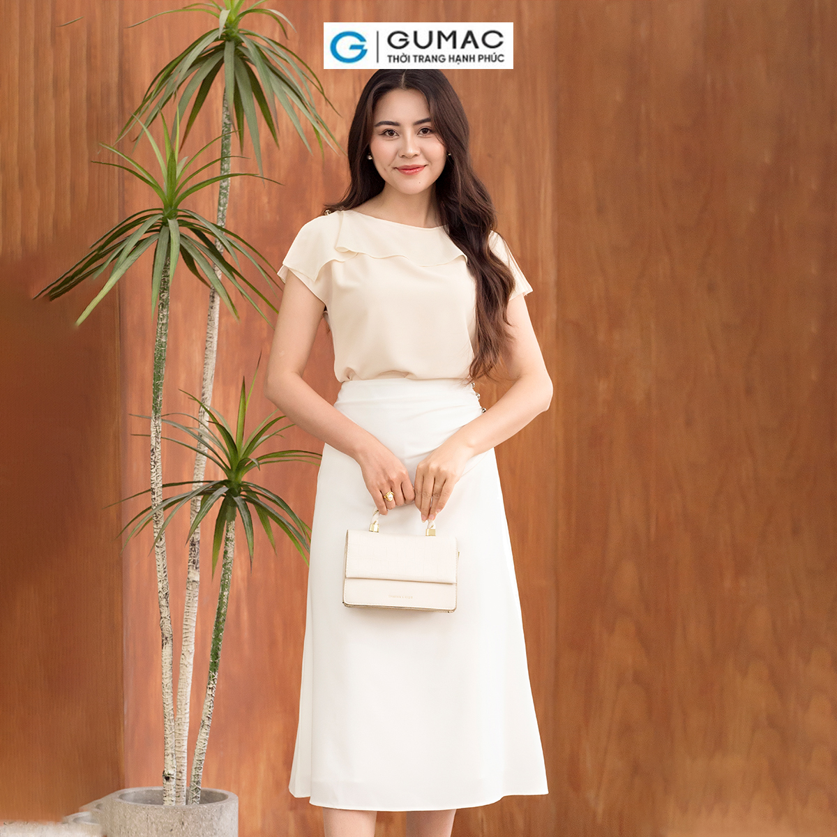Áo kiểu tay liền phối bèo thanh lịch sang trọng thời trang GUMAC AD07073