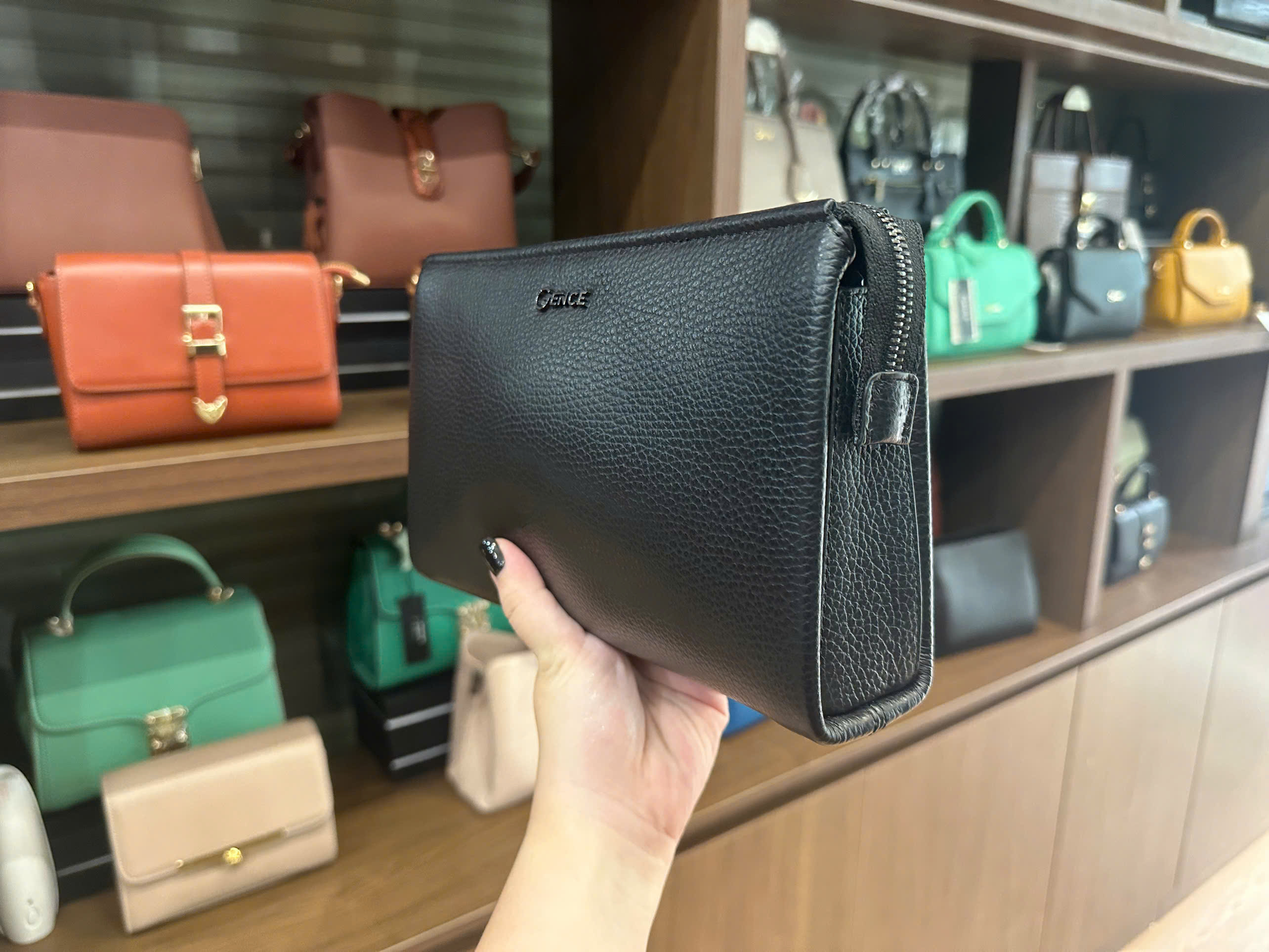Ví Cầm Tay Clutch Nam Chính Hãng GENCE RB06 Da Bò Khóa Vân Tay Cao Cấp Màu Đen