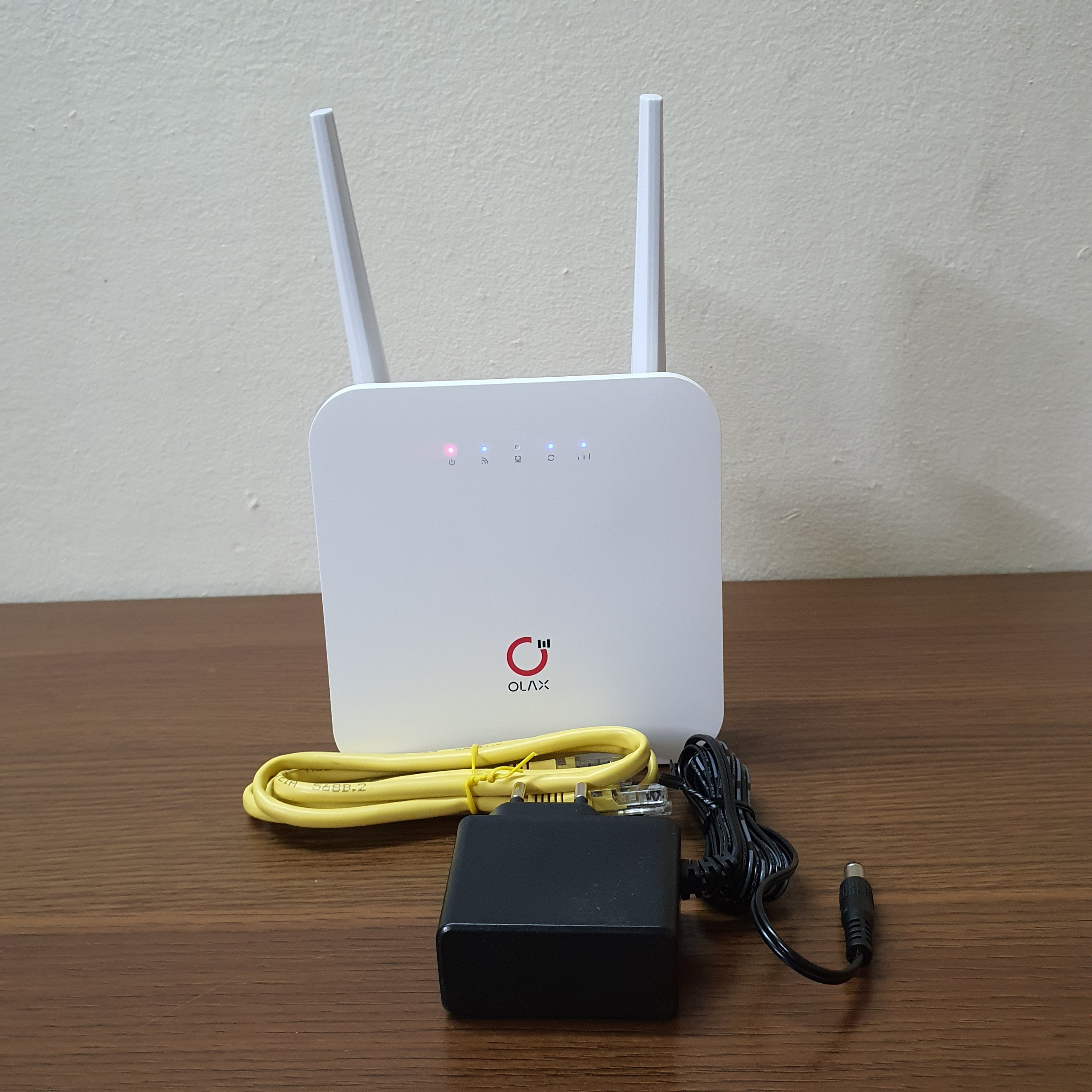 Bộ Phát Wifi Từ Sim 4G Chuyên Dụng Olax Ax6 Pro Tốc Độ 300Mb Cắm Điện 24/24 Có Hỗ Trợ Pin Dự Phòng Dùng 18 Giờ Khi Mất Điện, Hàng Nhập Khẩu