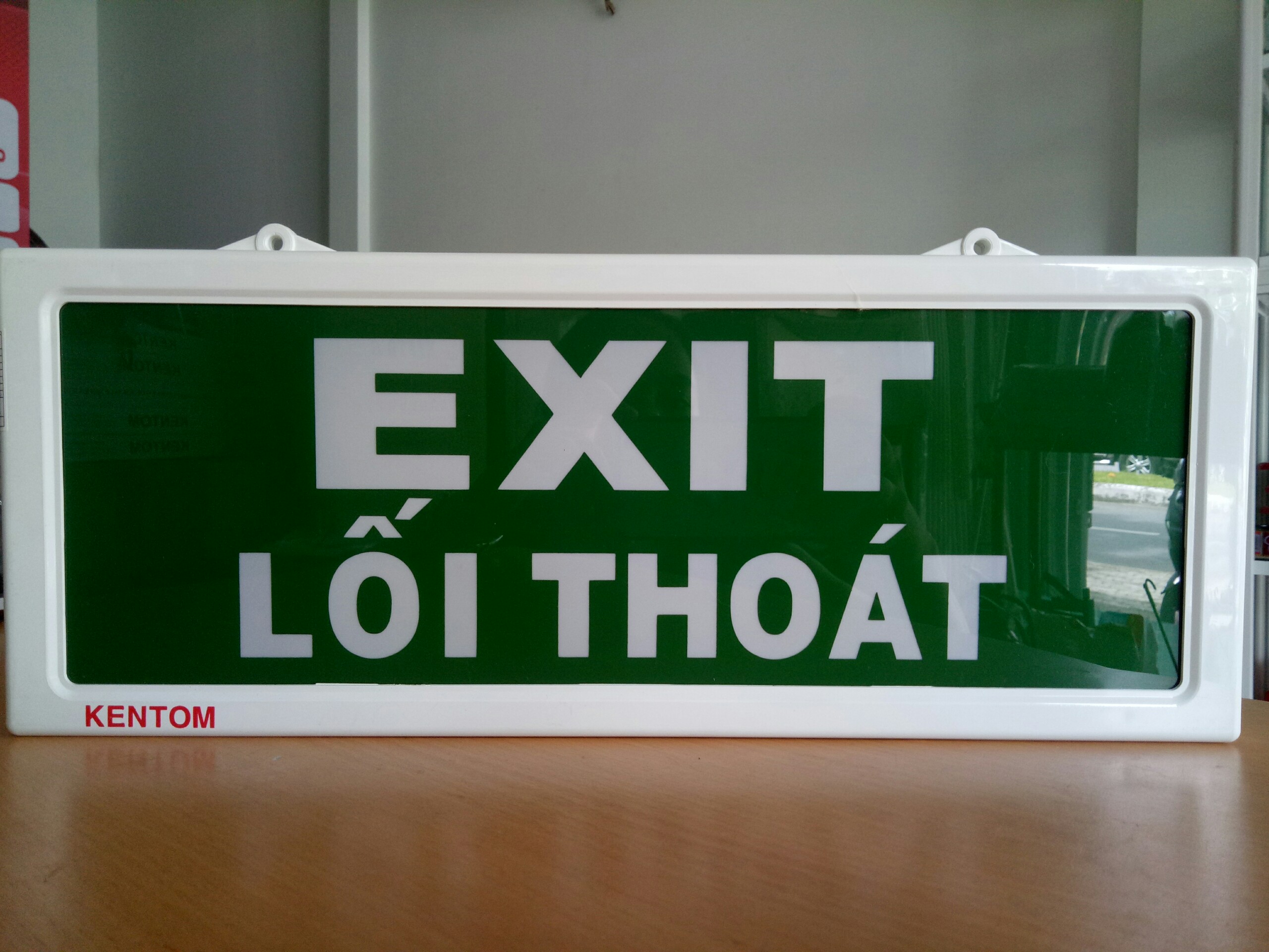 Đèn lối thoát Exit 2 mặt Kentom KT120 pin sạc