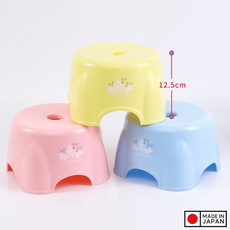 Ghế nhựa cho bé Kuma - Hàng Nội Địa Nhật Bản