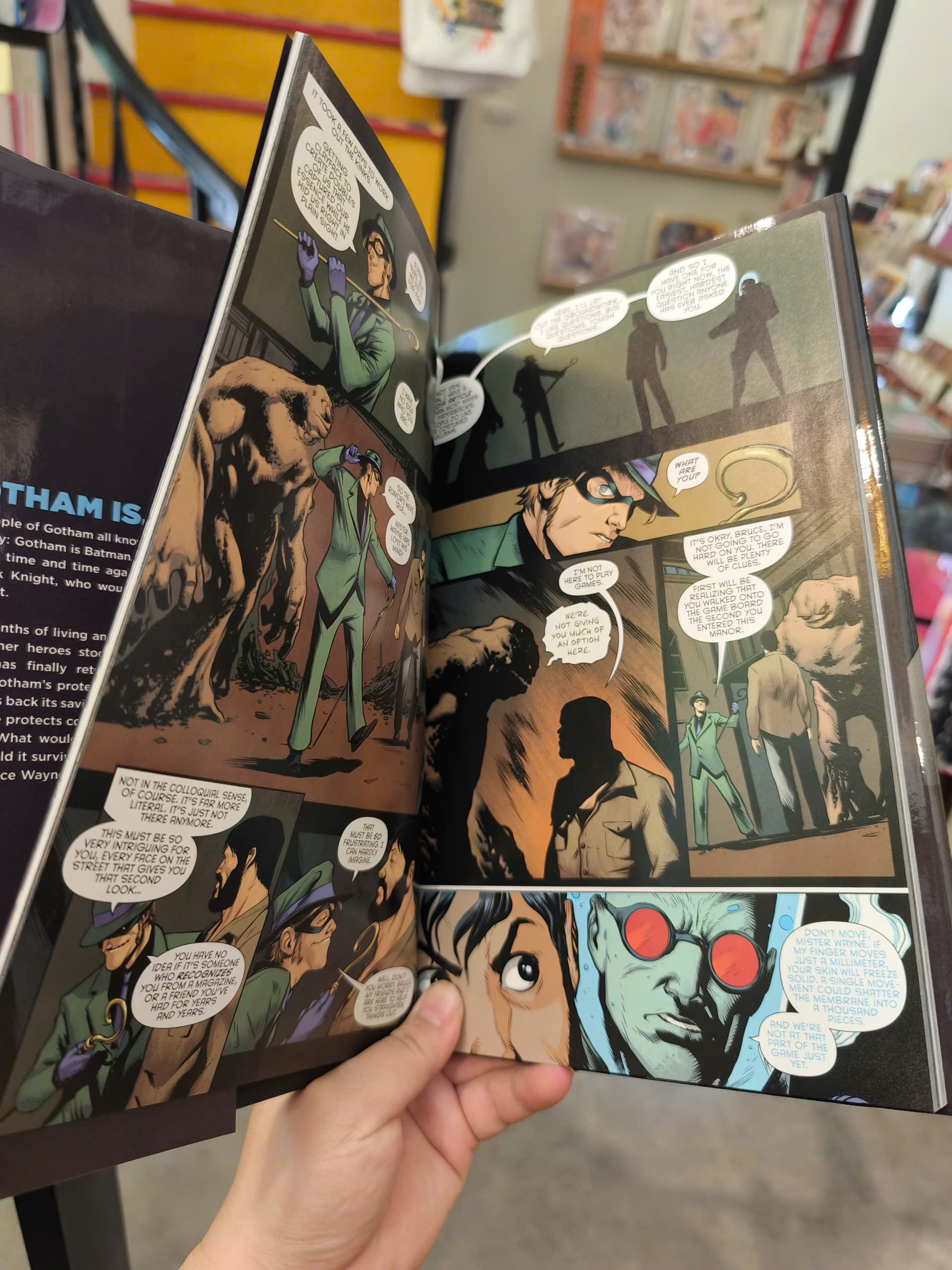 Sách - Batman, Volume 10: Epilogue | DC Comics / Hardcover Graphic Novels / Truyện tranh Nhập khẩu