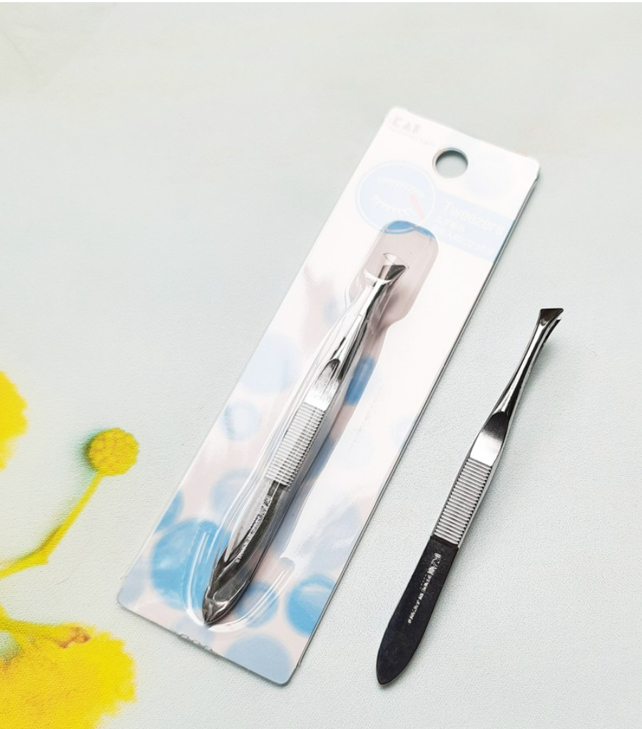 Nhíp Nhổ Lông Mày Bằng Thép Kai Tweezers HL0401 (Màu Xanh)