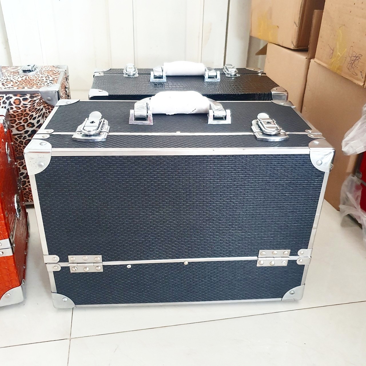 Cốp Đựng Mỹ Phẩm Chuyên Nghiệp Cao Cấp Size 40x20x26
