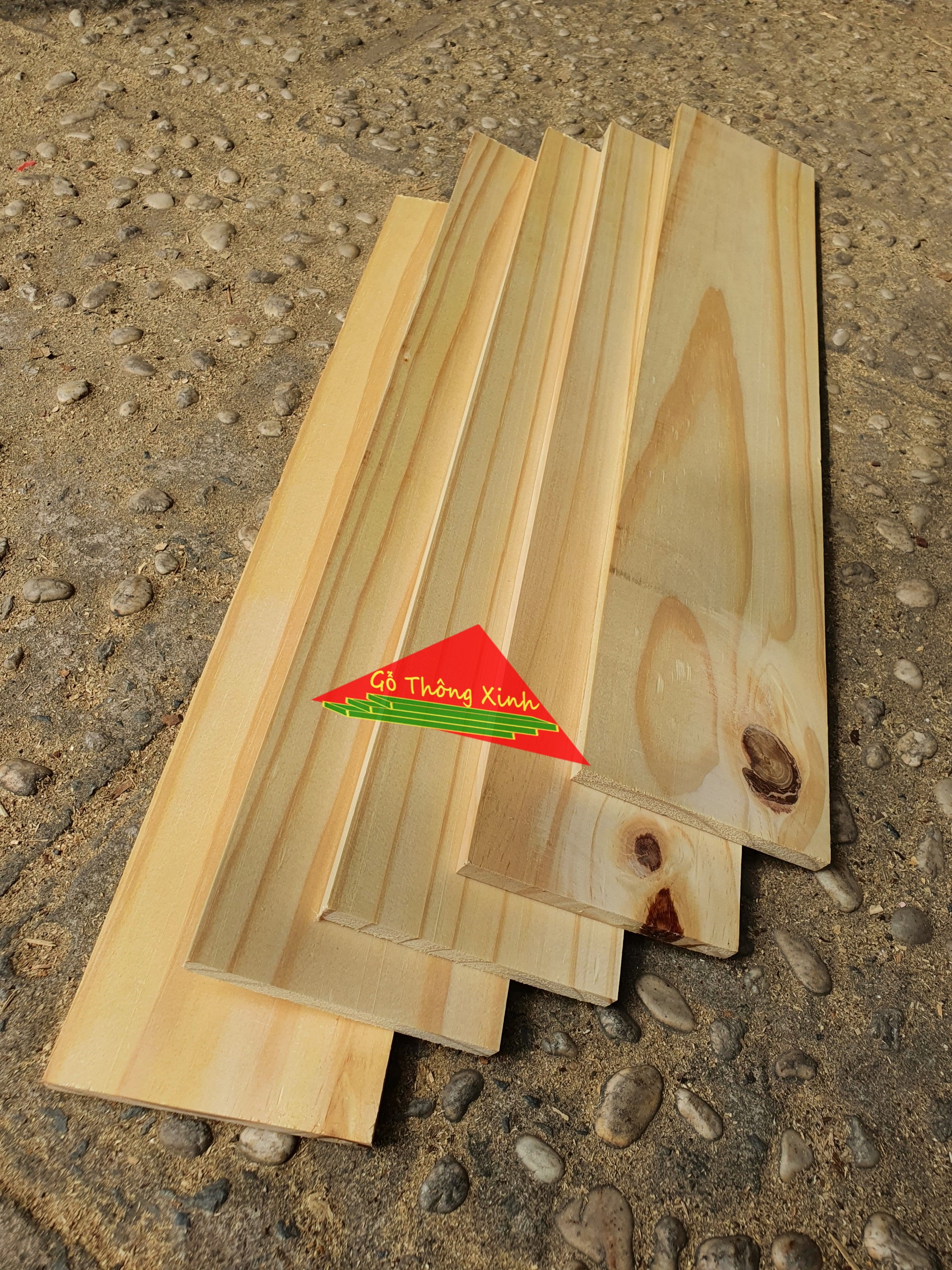 Bó 5 thanh gỗ thông dài 50cm, rộng 10cm, dày 1cm được bào láng 4 mặt phù hợp để trang trí, chế loa bluetooth, DIY