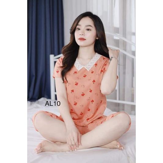 Quần áo mặc nhà cổ vuông đáp ren