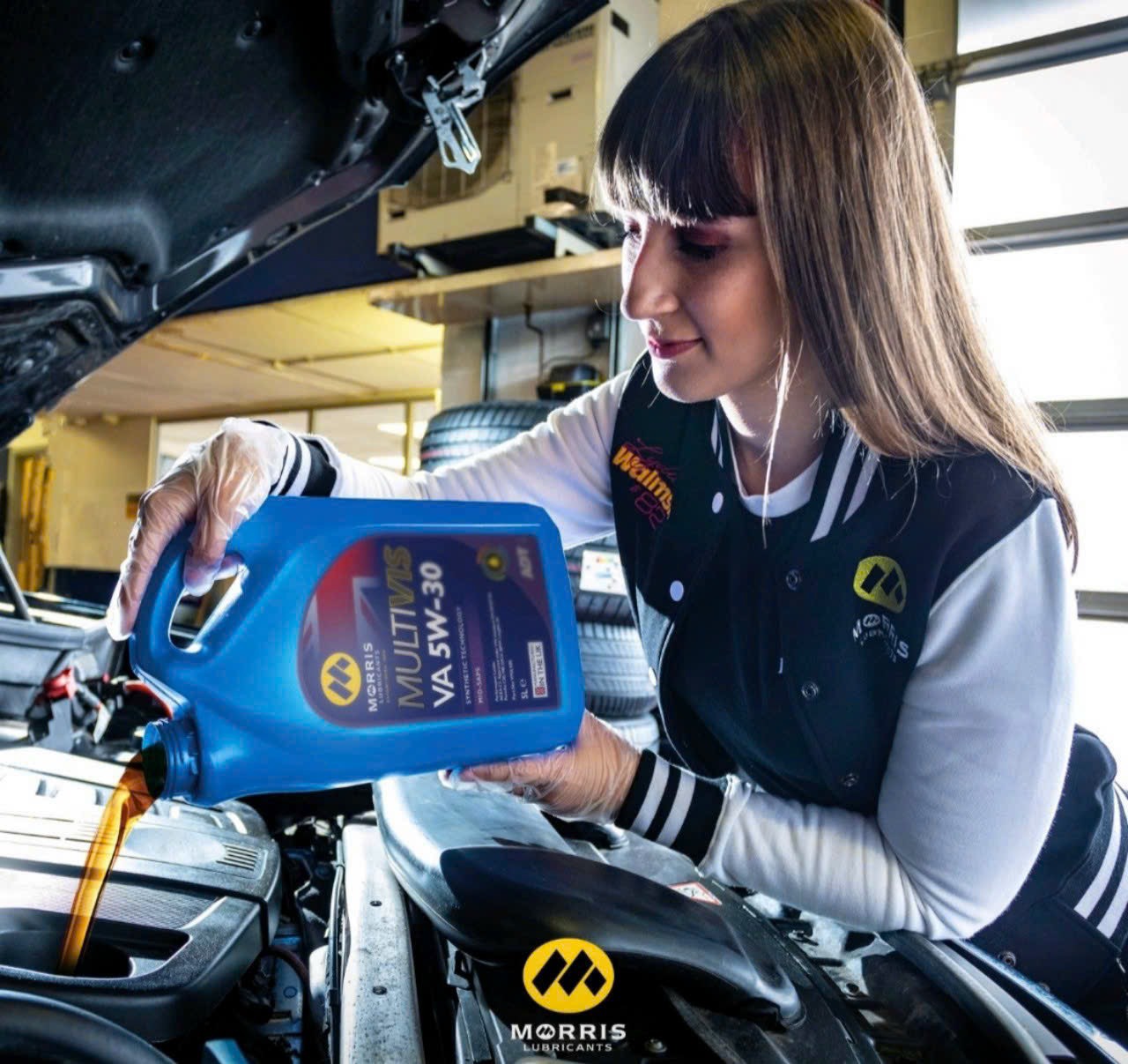 Nước Làm Mát Động Cơ Oto, Xe Máy MORRIS MEG ANTIFREEZE and COOLANT - Can 5L Nhập Khẩu 100% Từ Anh Quốc