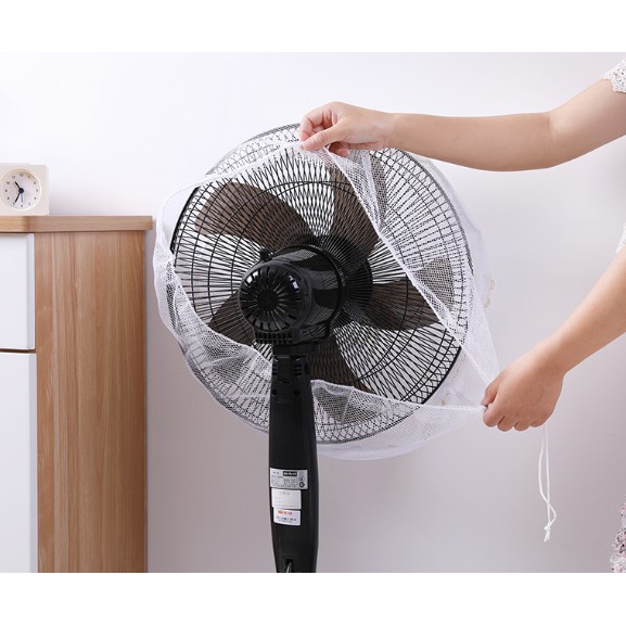 Lưới bọc quạt loại to có dây kéo an toàn cho trẻ nhỏ . Đường kính tối đa 50cm