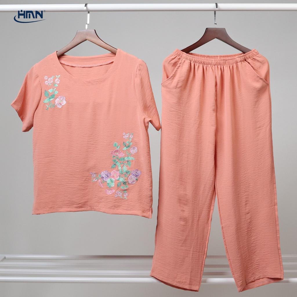 Set đồ bộ trung niên nữ áo thun tay ngắn thêu hoa vai và vạt áo kèm quần dài/lửng vải đũi linen cao cấp - HMN Fashion