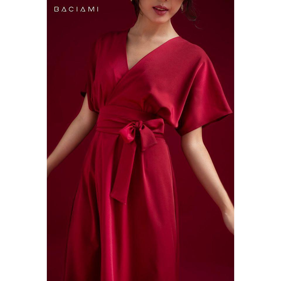 Baciami-Đầm Lụa Cổ Tim Đai Eo