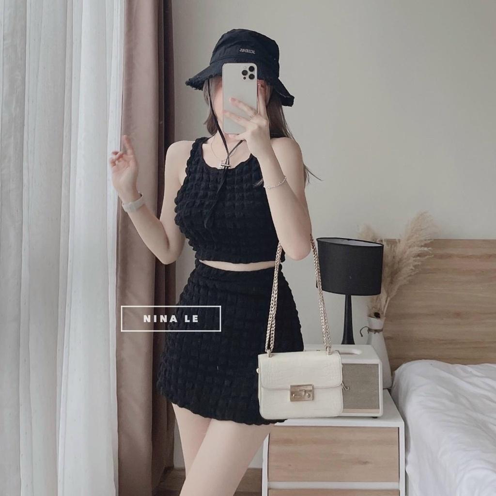 Sét áo 3 lỗ cổ tròn phom ngắn kèm chân váy