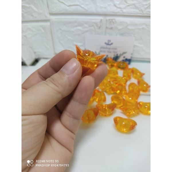 Thỏi vàng trong 2cm 1 thỏi