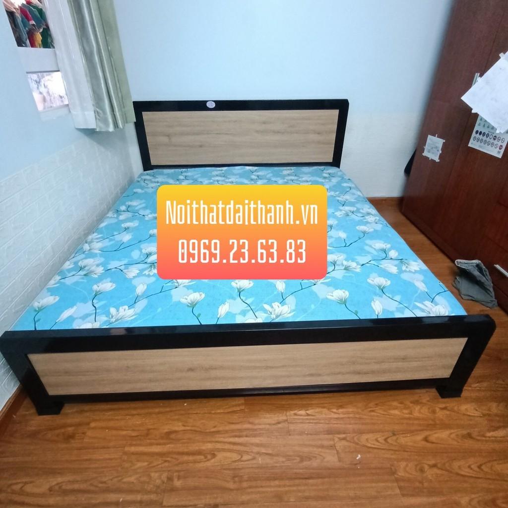 Giường sắt hiện đại kiểu mới ghép gỗ 1m4x2m Đại Thành