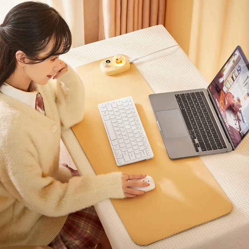 Giao hàng nhanh sản phẩm mới sưởi ấm thông minh tấm lót chuột nhiệt độ màn hình kỹ thuật số màn hình graphene máy tính để bàn sưởi ấm lớn tấm lót chuột bàn chống thấm nước làm ấm tấm lót