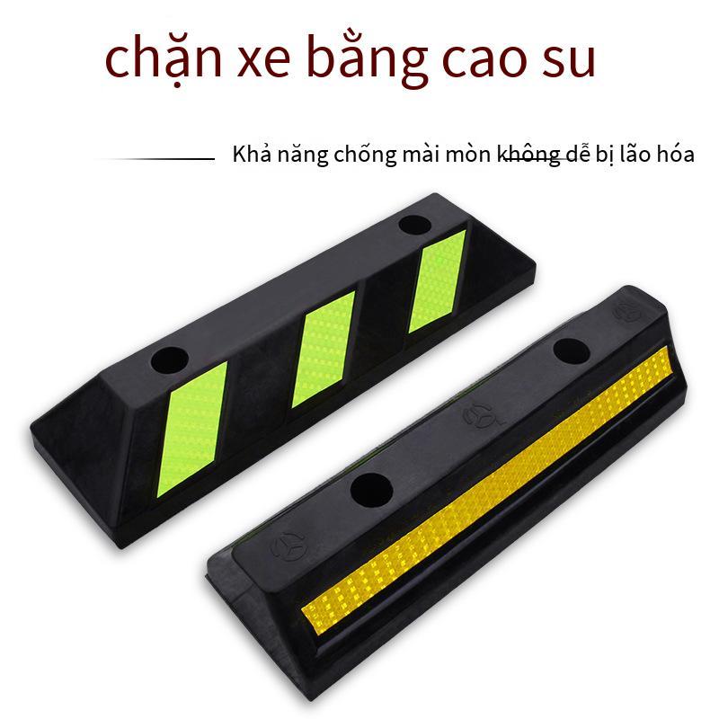 Đảm bảo chất lượng không gian để xe cao su không gian đậu xe cọc đất dày chống va chạm tam giác giữ chỗ khung cọc khung cột xe riêng chiếm nhà để xe