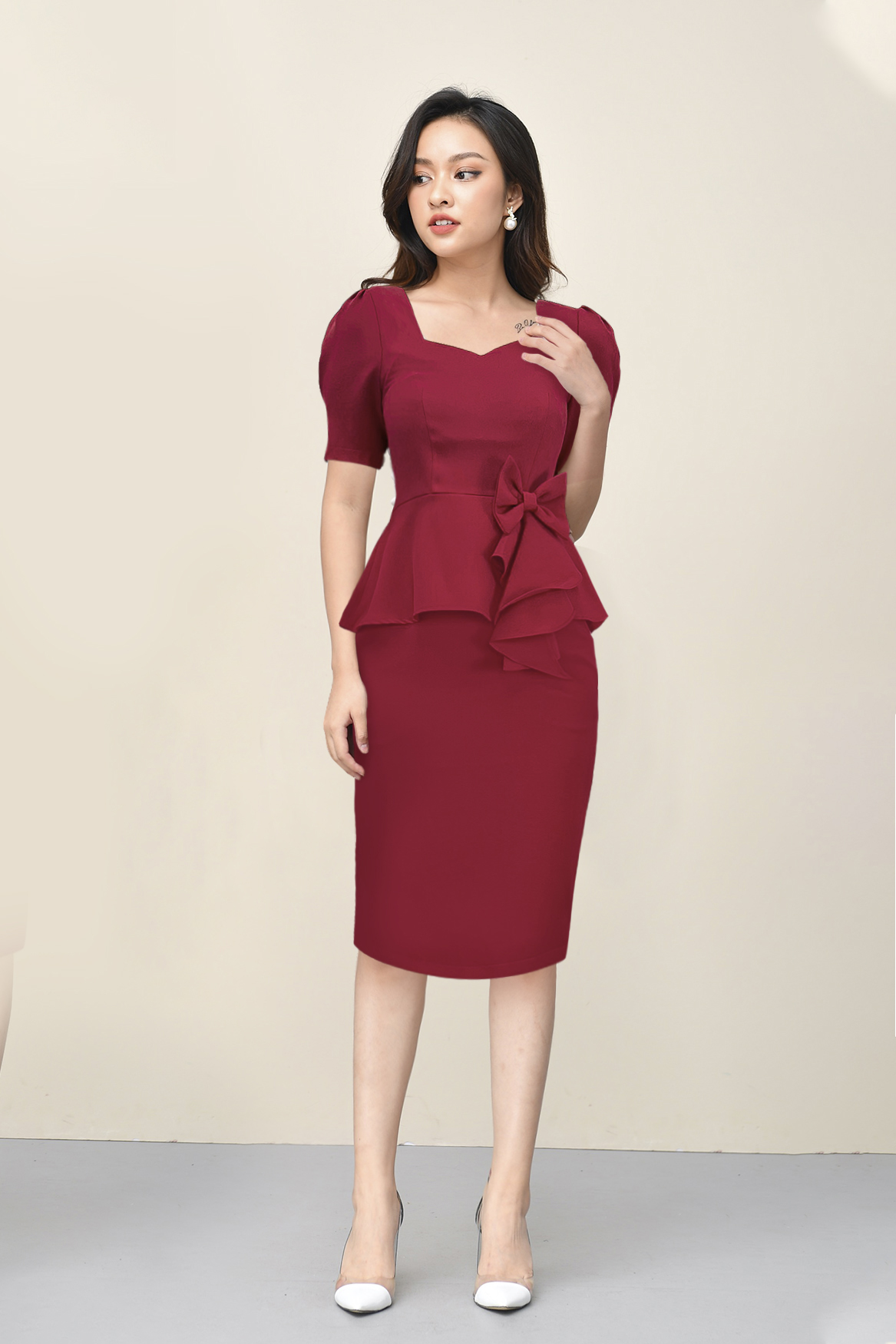 Sét Bộ Cao Cấp Luperi LFSB4105 Áo Peplum đính nơ kết hợp chân váy bút chì