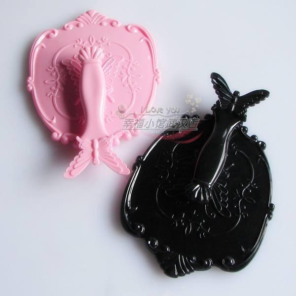 GƯƠNG ĐA NĂNG ANNA SUI
