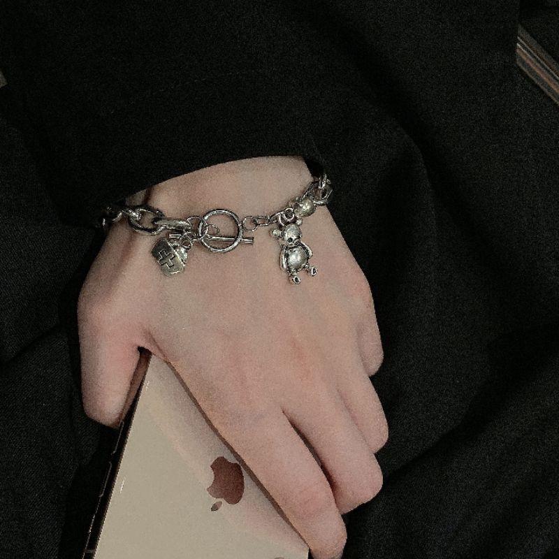 Vòng xích charm gấu