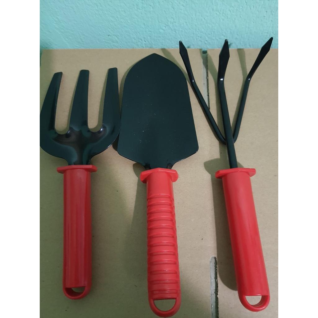 Bộ 3 Dụng Cụ Làm Vườn cán nhựa cao cấp LV95