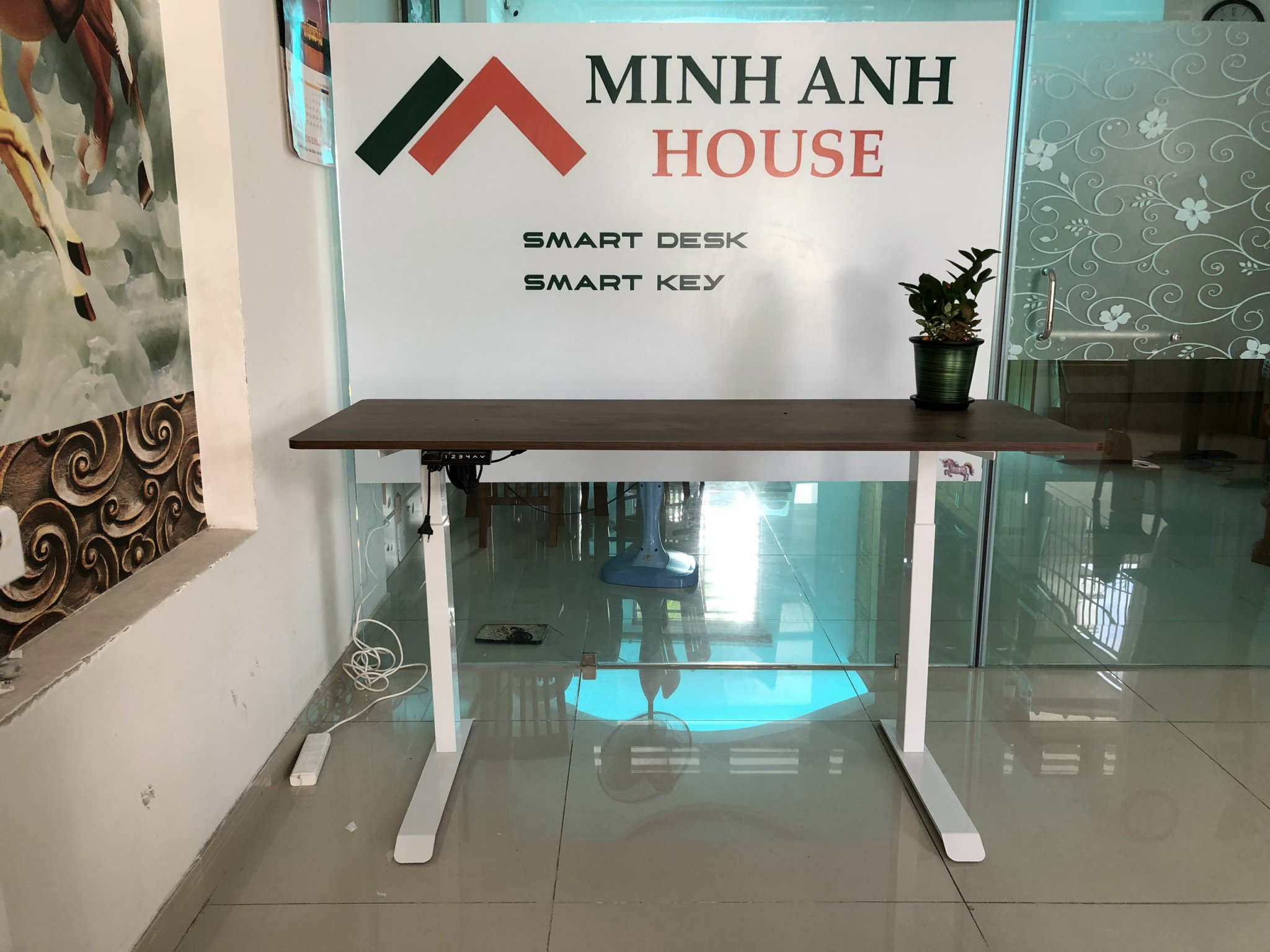 Bàn thông minh 01 motor 02 phân đoạn MAH.015