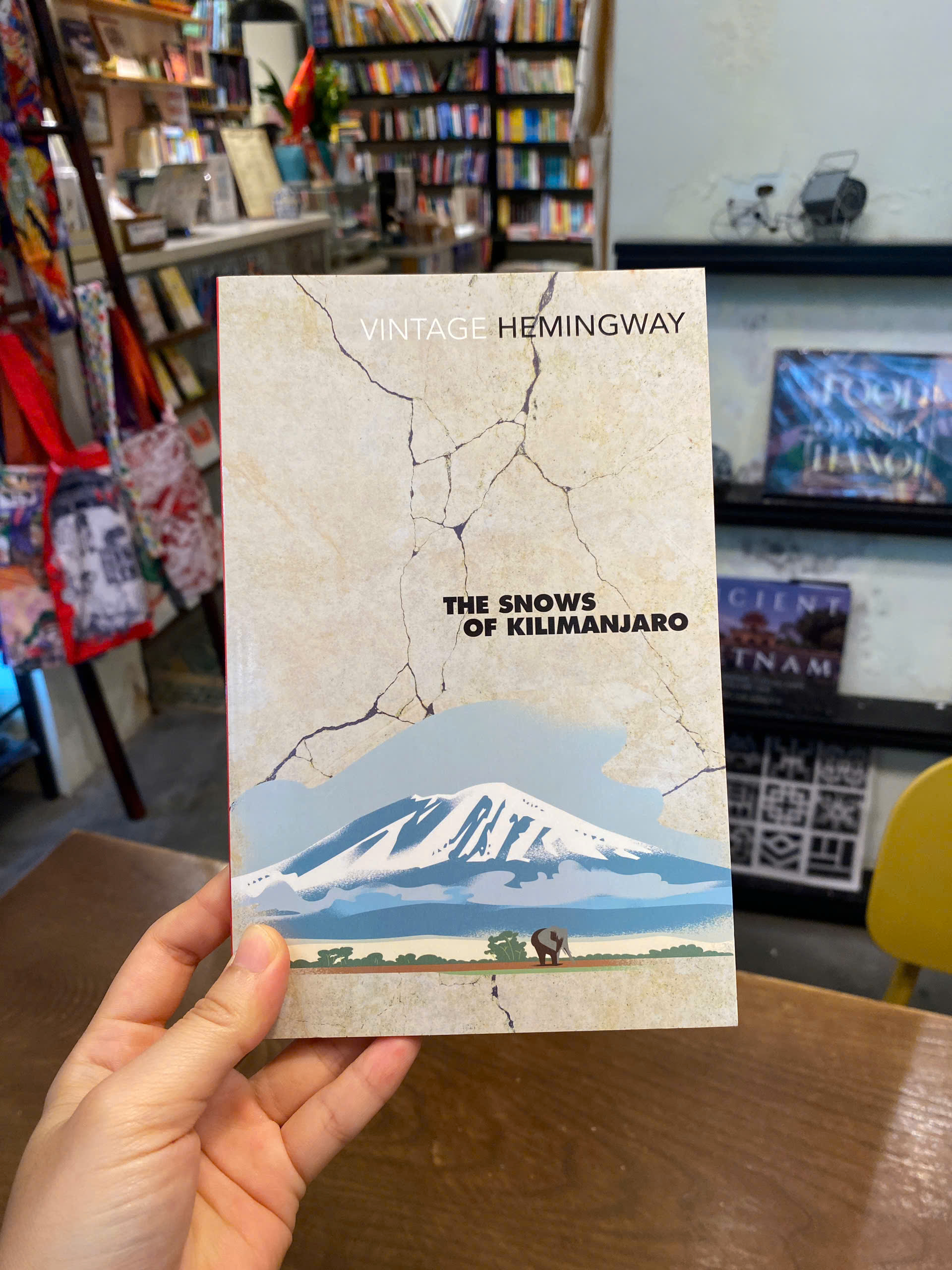 Sách - The Snows of Kilimanjaro by Ernest Hemingway | Classic Literature / Ngoại văn Nhập khẩu