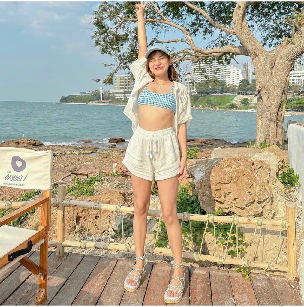 SET ÁO CROPTOP BRA BIKINI CARO DÂY YẾM XANH BABY BLUE + ÁO SƠ MI FORM RỘNG PASTEL + QUẦN NGẮN LƯNG CAO ỐNG RỘNG ĐI BIỂN DẠO PHỐ