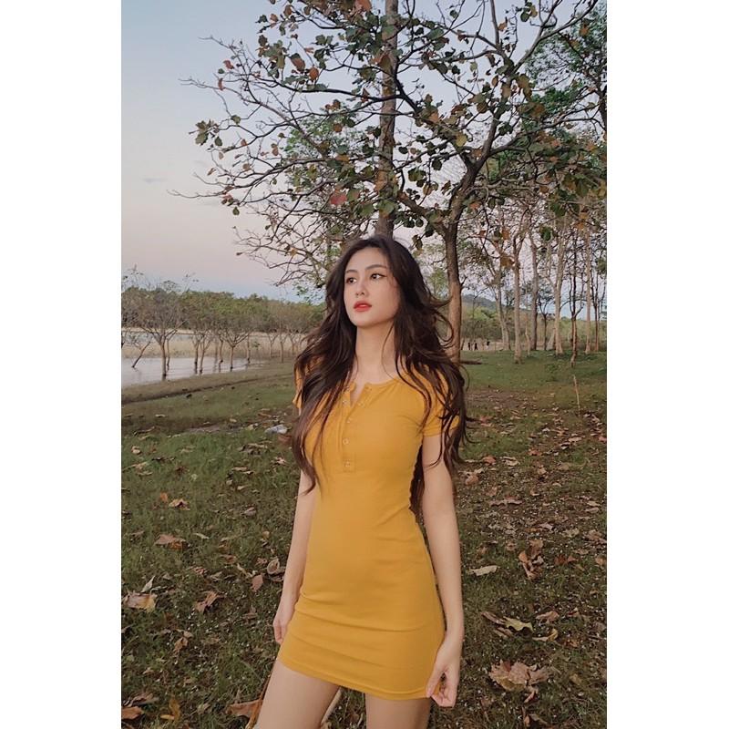 Đầm bấm tay ngắn