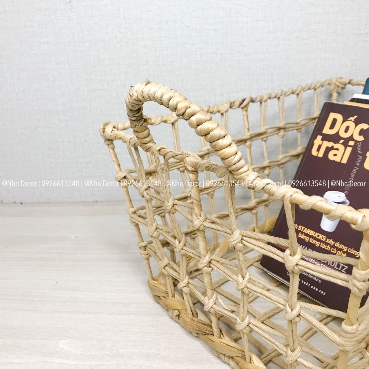 Sọt bèo đa năng đựng sách báo hình chữ nhật có quai/ Rectangular wicker basket with handle natural color