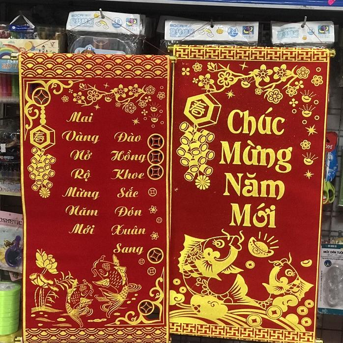 Câu đối đỏ, liễng trang trí tết 35x100cm in chữ Việt Nam làm từ vải nhung đẹp