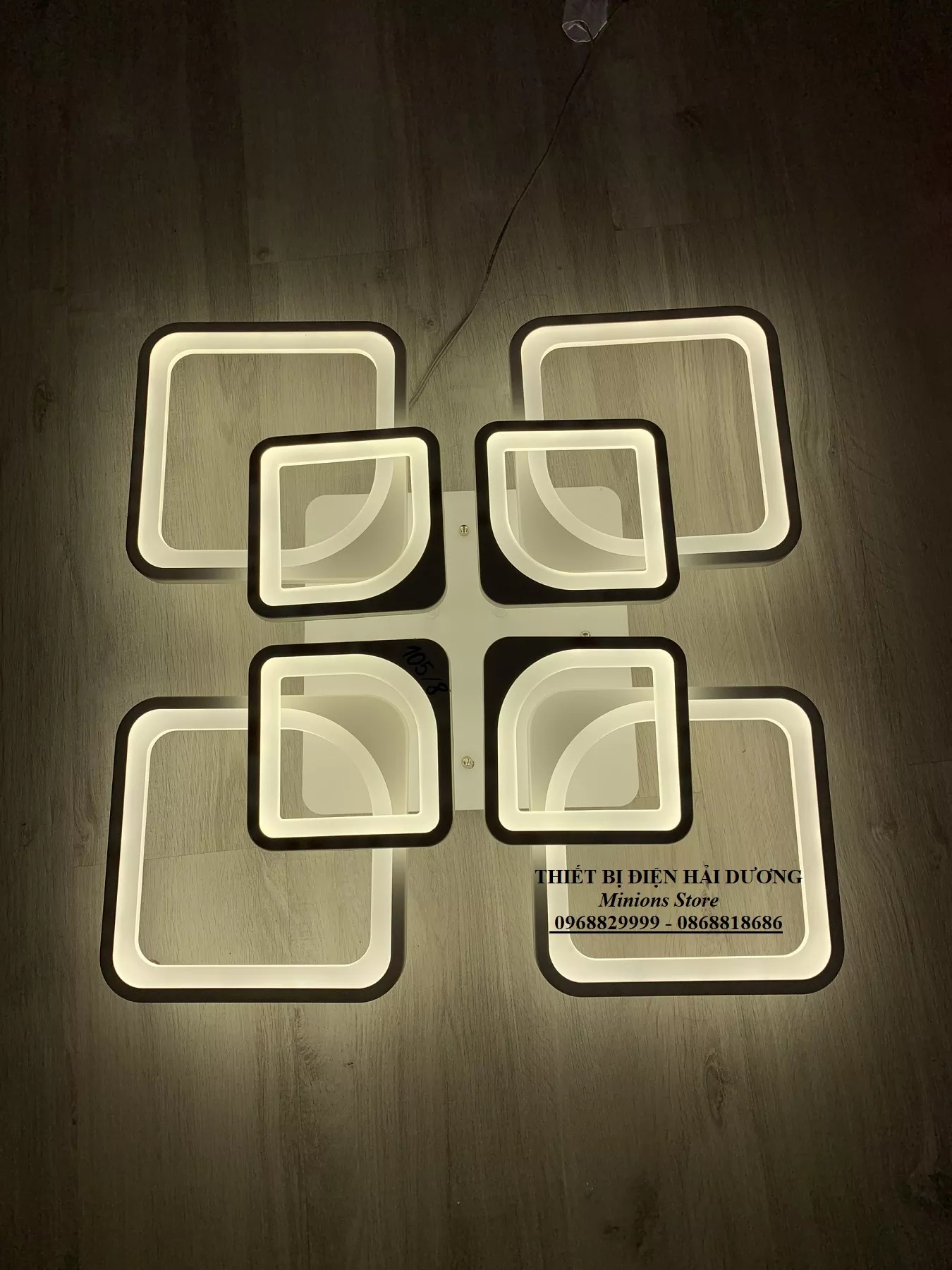 Đèn LED ốp trần Decor 8 Ô vuông NT028 - 3 Chế Độ Ánh Sáng - Tăng Giảm Ánh Sáng - Điều Khiển Từ Xa - Kết Nối Điện Thoại - Có Video
