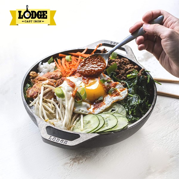 Chảo gang xào cỡ nhỏ Lodge hai tay cầm 16 cm - L6MW. Dùng chiên, xào, áp chảo thực phẩm, chiên cơm.