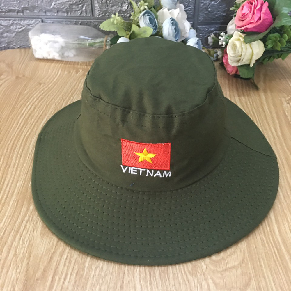 Mũ tai bèo lao động thêu lá cờ Việt Nam, chất vải kaki bền đẹp, vành rộng chống nắng tốt - Hạnh Dương